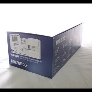 - New Birkenstock Arizona Black Sandals